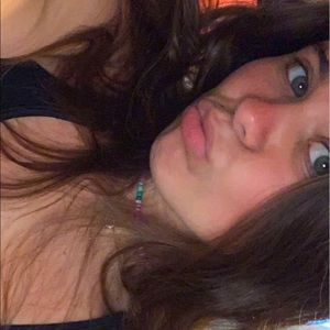 Meet your Posher, Katelynn